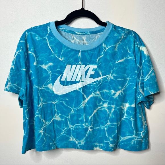 Nike Tie-Dye Crop Top - Picture 2 of 8